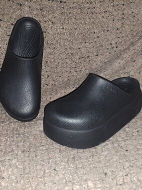 CROCS-Dylan Clog Shoes-Black Slip On Platform Comfort Mule-Sz 5-Near Mint
